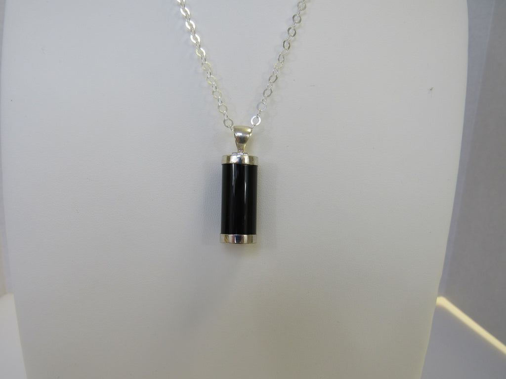 925 STERLING SILVER BLACK ONYX PENDANT NECKLACE,  14 gm  20"  ALLUREGEM S1186