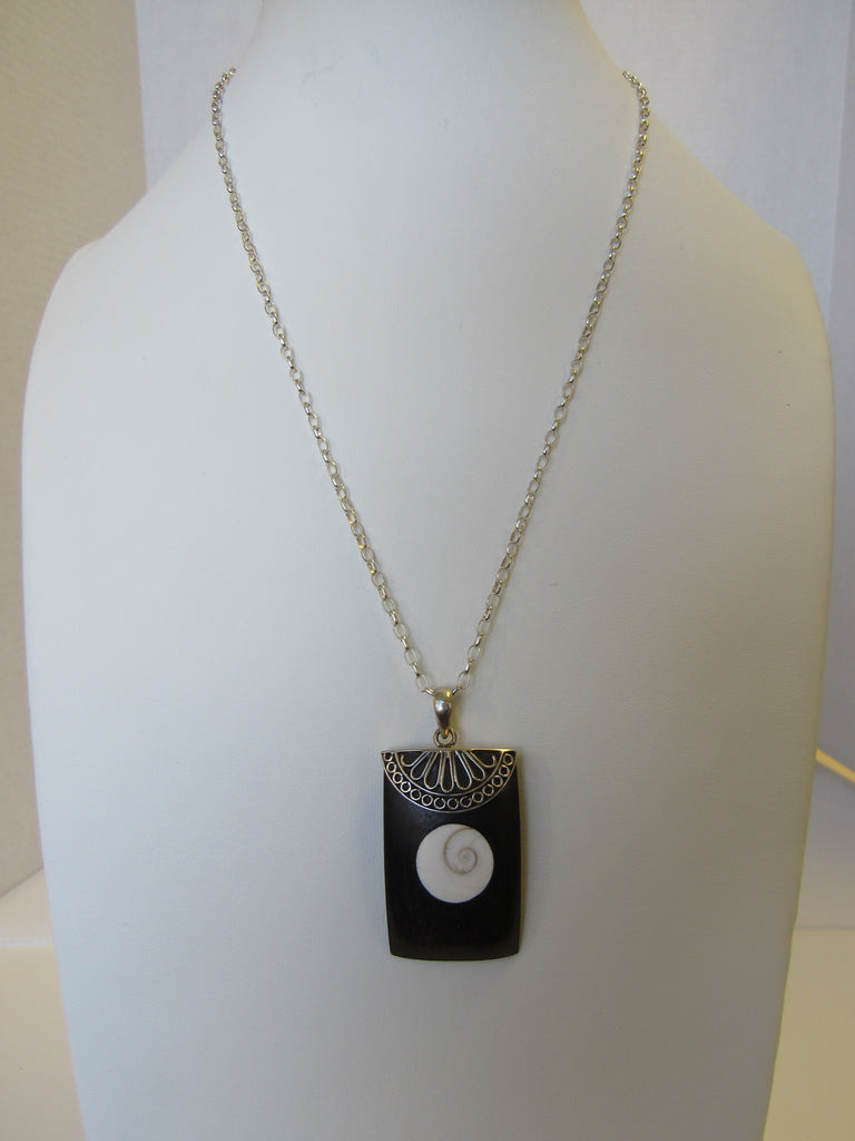 925 STERLING SILVER BLACKWOOD SHIVA'S "EYE" PENDANT NECKLACE 17 gm  ALLUREGEM S1313