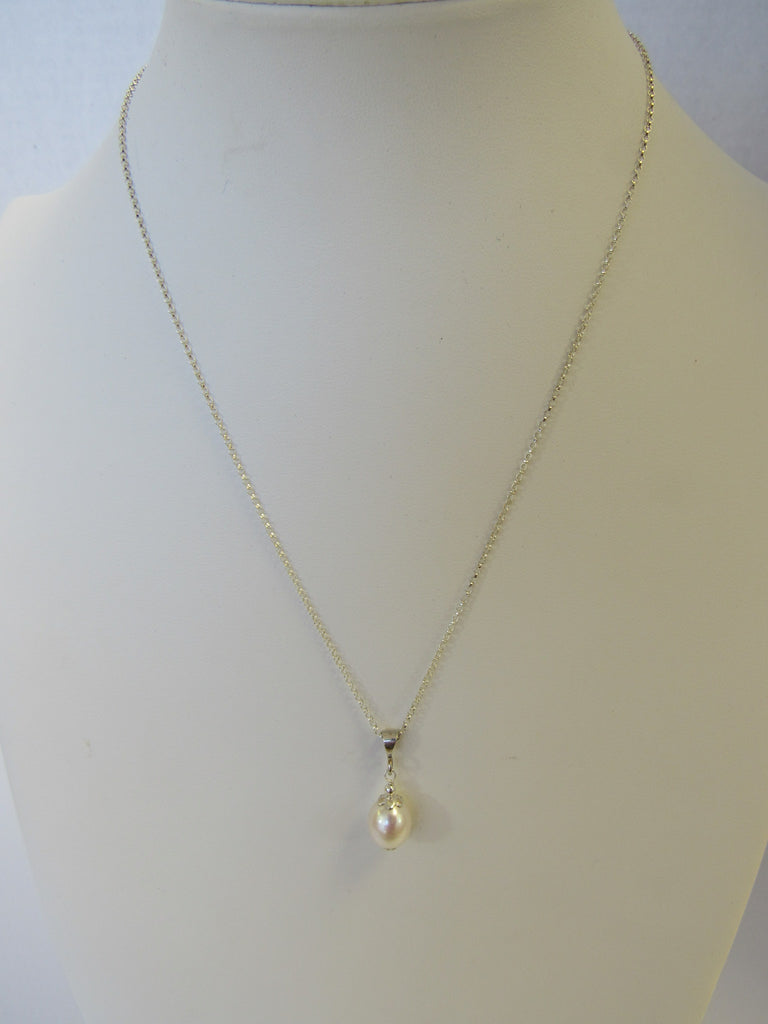 925 Sterling Silver Freshwater Pearl Pendant Necklace 5 gm 11 mm 16 " Alluregem S1716