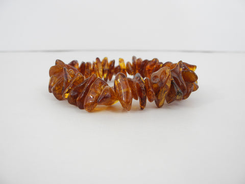 GENUINE BALTIC AMBER CHIPS STRETCH BRACELET HONEY   21 gm  7 "  ALLUREGEM S1762