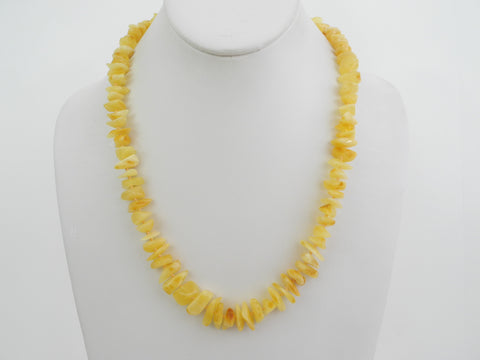 GENUINE BALTIC AMBER NECKLACE BUTTER-WHITE POLISHED CHIPS  28  gm 21"  ALLUREGEM S1731