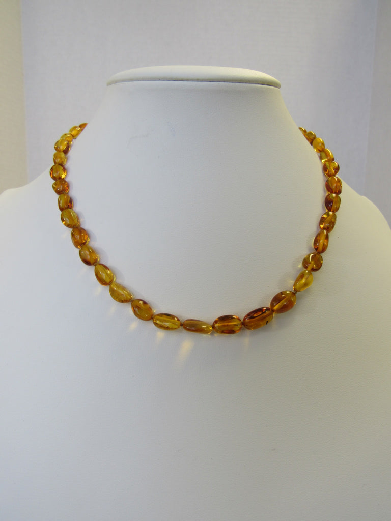 GENUINE BALTIC AMBER NECKLACE HONEY 9 x 6 mm  9 gm 18 "  ALLUREGEM S1258